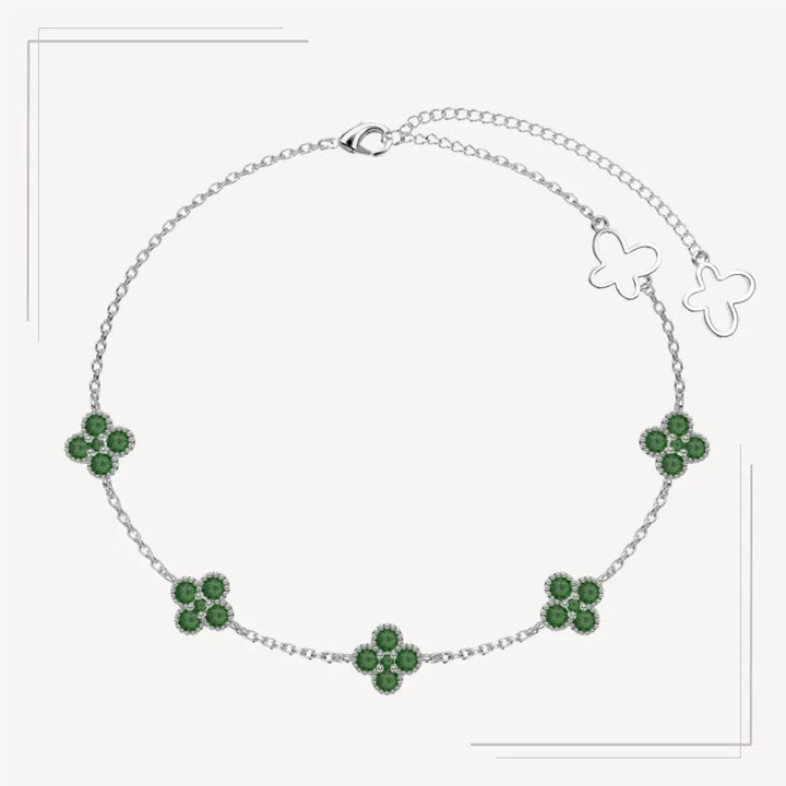 Brățară din argint elegantă cu detalii florale și pietre verzi strălucitoare – Alice – Design elegant de la Masiri.ro