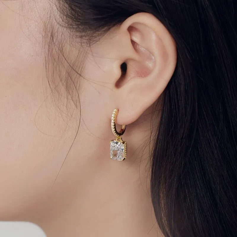 Cercei din argint placat cu aur si detalii strălucitoare - Nova – Design elegant de la Masiri.ro