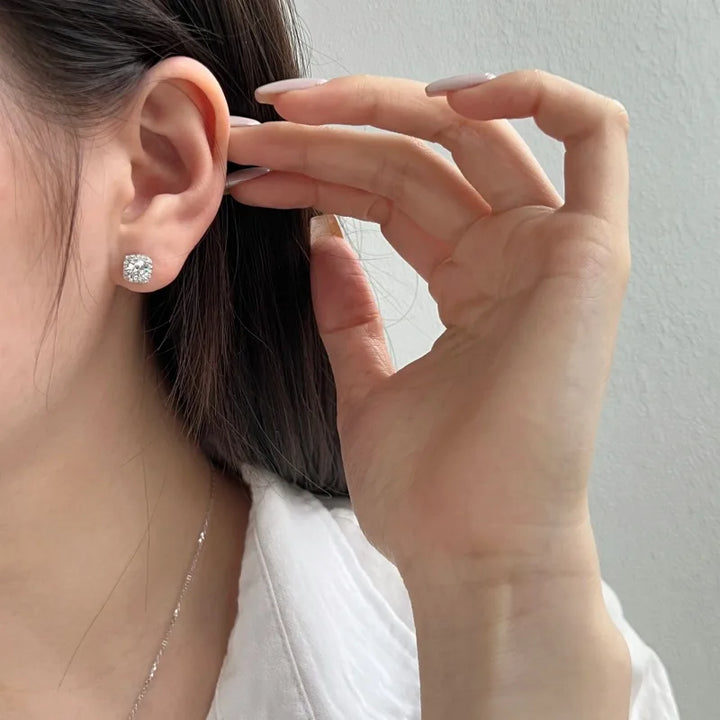 Cercei eleganți din argint cu zircon forma patrata - Lucia 2