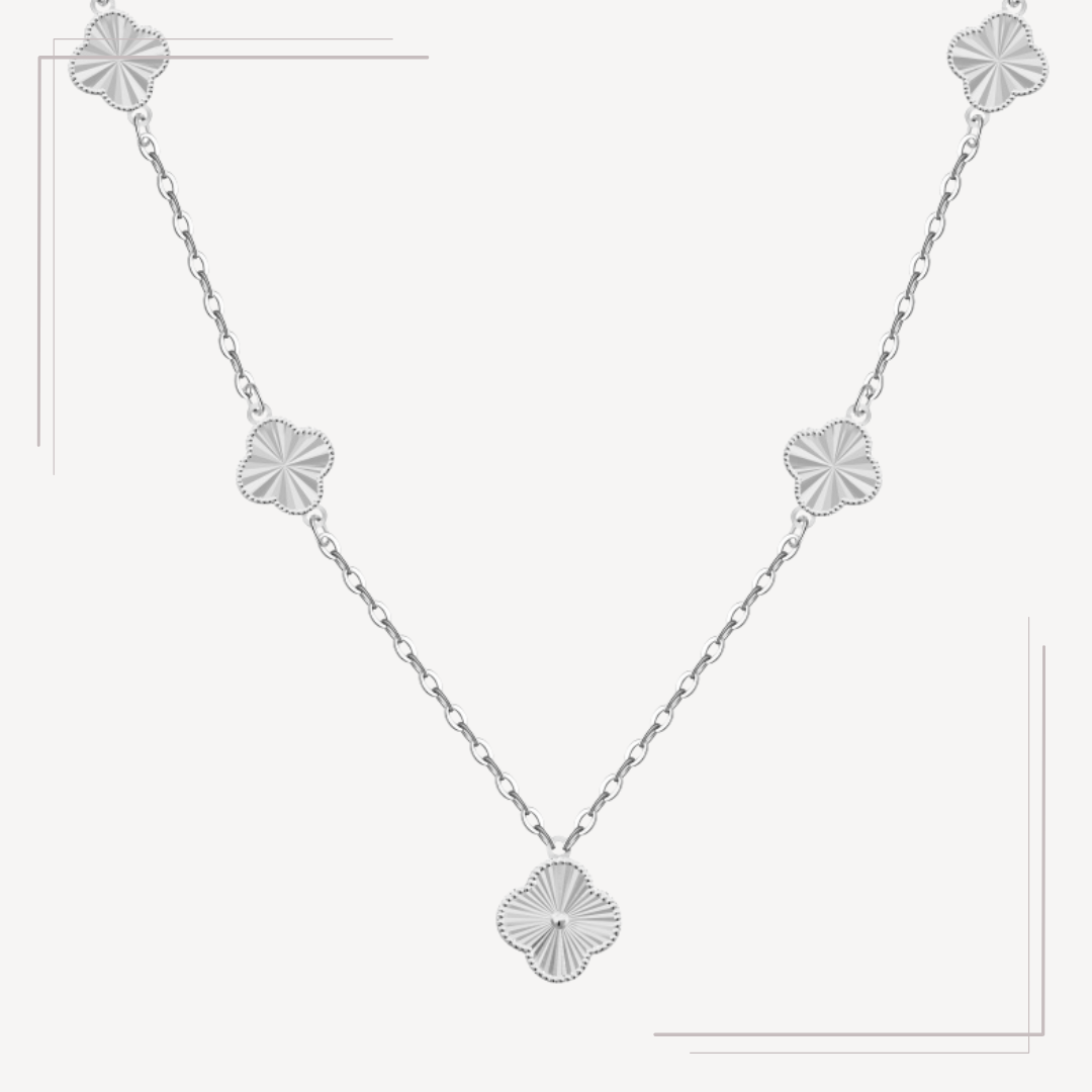 Colier din argint elegant cu elemente în formă de trifoi - Ruby