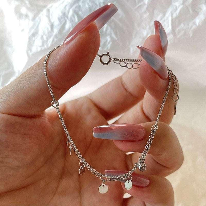 Brățară din argint cu pandantive tip monedă – B33 – Design elegant de la Masiri.ro