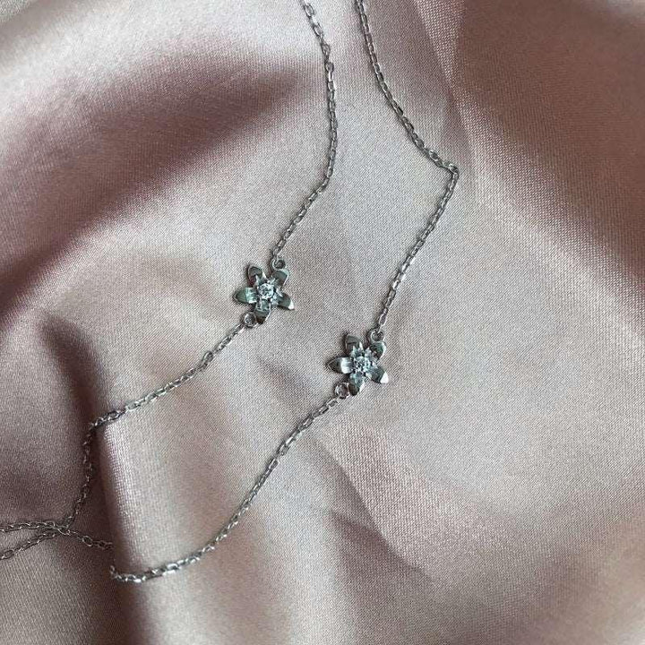 Brățară minimalistă din argint cu zircon strălucitor – B41 – Design elegant de la Masiri.ro