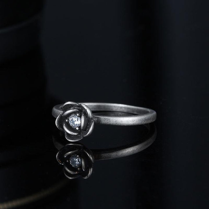 Inel din argint cu trandafir - I28 – Design elegant de la Masiri.ro