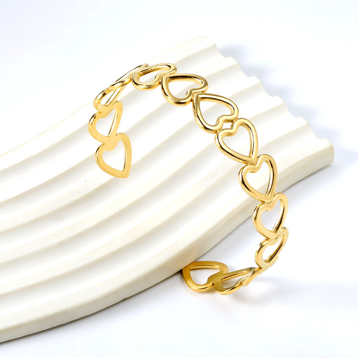 Bratara Gold Heart Chain5