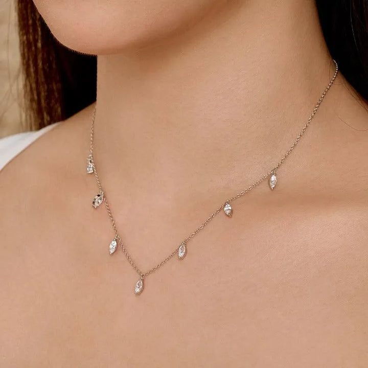 Colier din argint delicat cu pietre marquise – Jade – Design elegant de la Masiri.ro