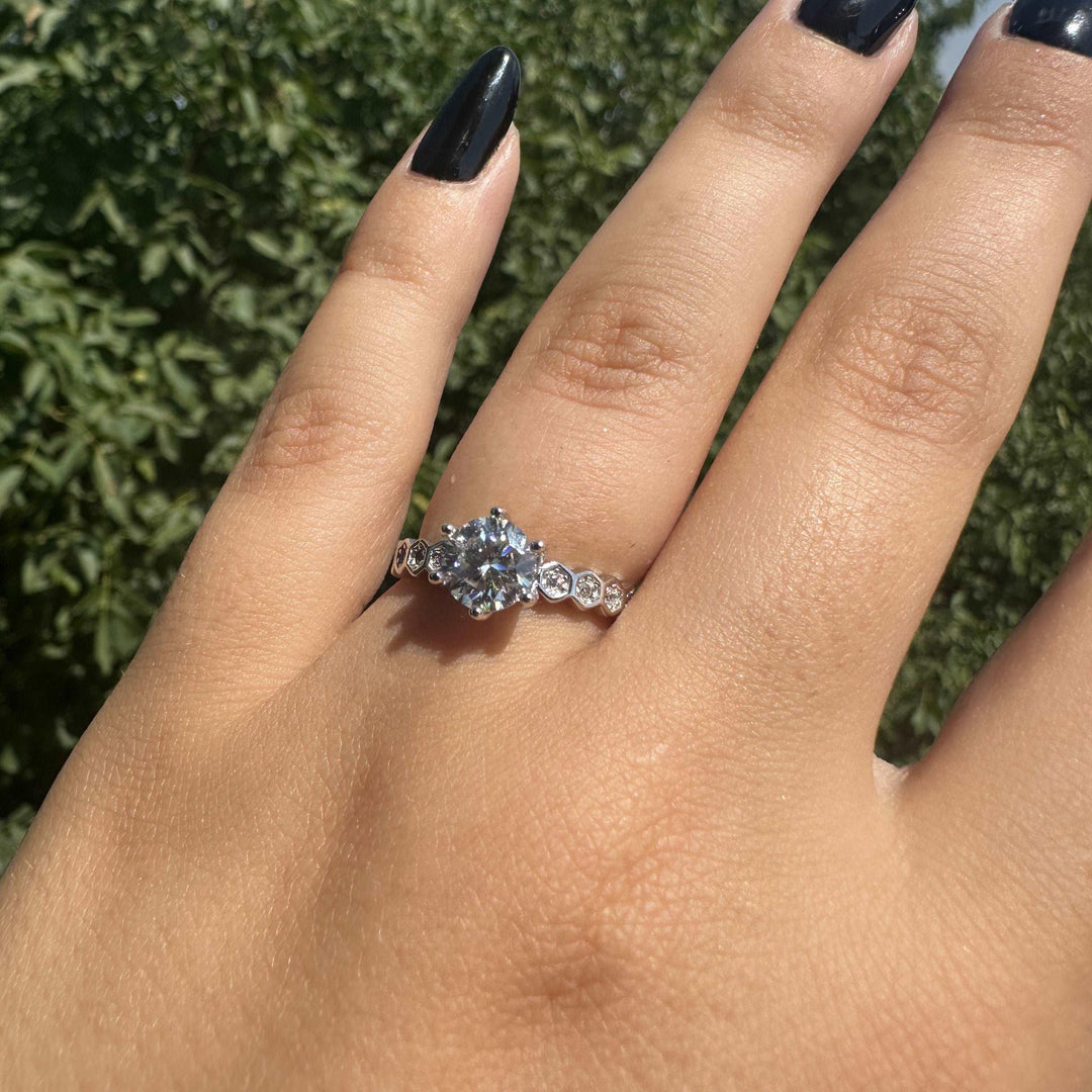 Inel Argint Diamant Moissanite Infinite Love model