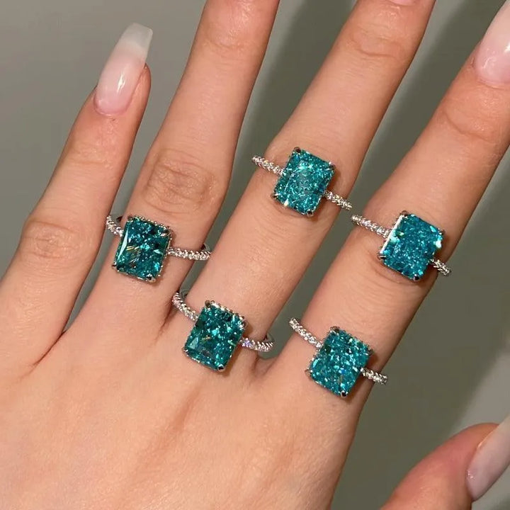 Inel din argint elegant cu piatră pătrată – Valentina – Design elegant de la Masiri.ro