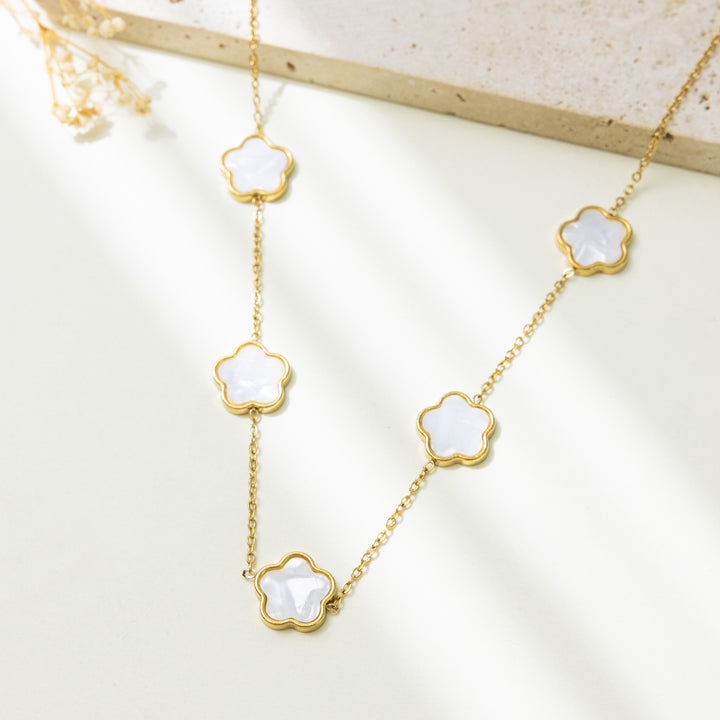Set Cercei, Colier și Brățară Gold Clover - Alb1