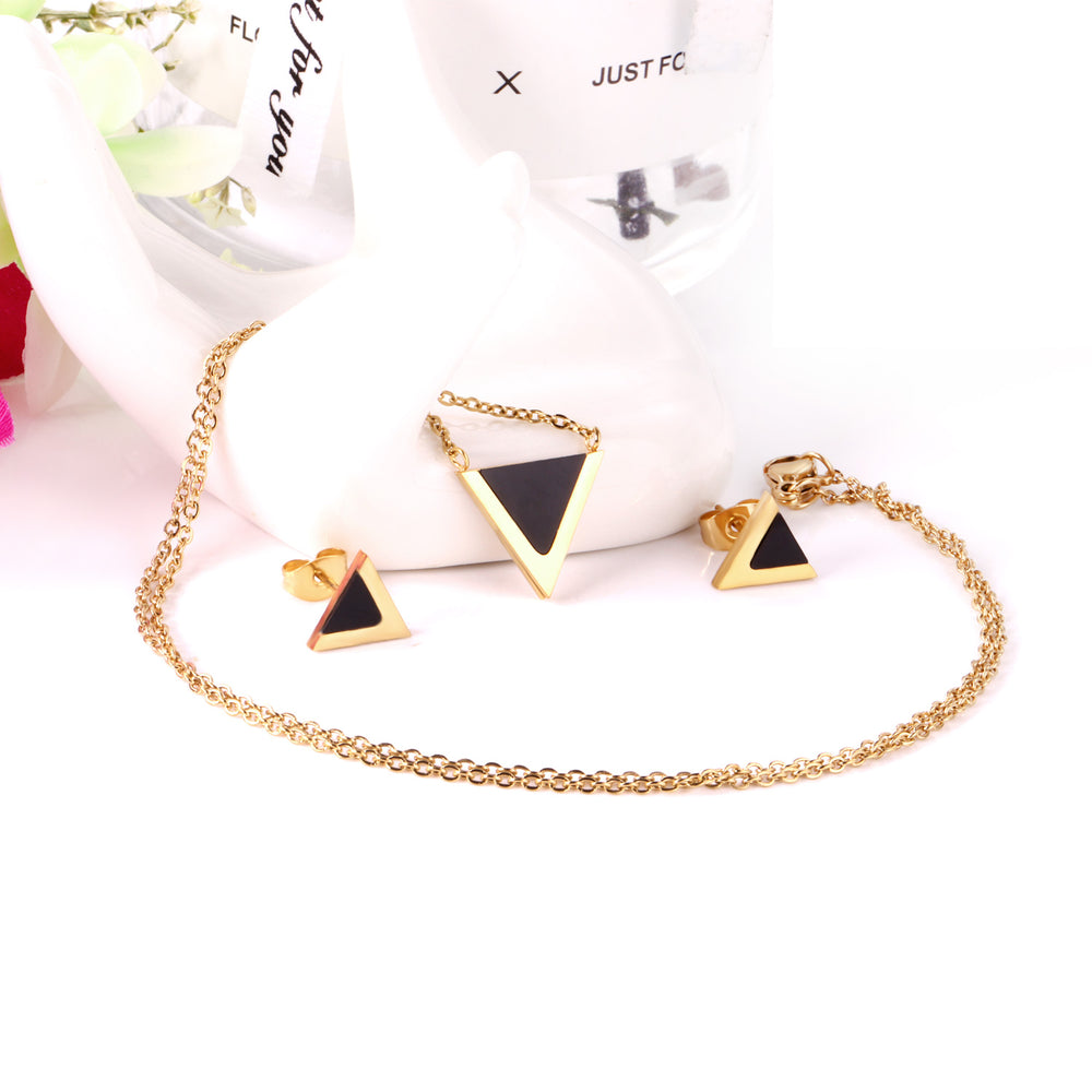Set Cercei si Colier Gold Noir1