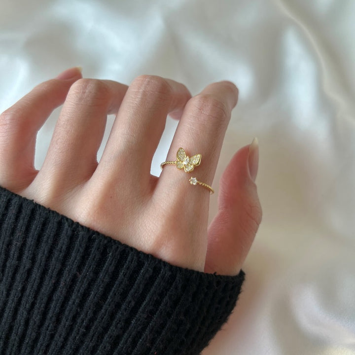 Inel Argint Golden Sparkling Butterfly Prezentare